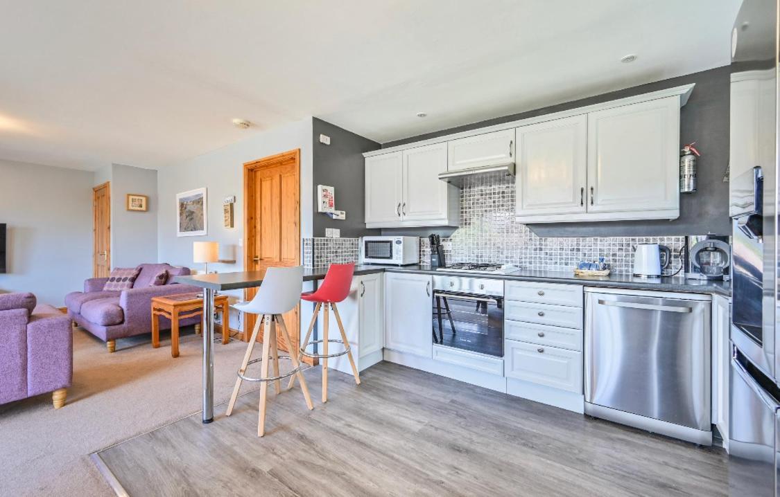 3 Bed Lodge With Ev Point トルーロー エクステリア 写真