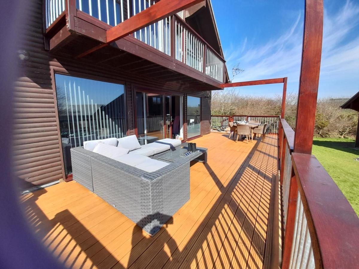 3 Bed Lodge With Ev Point トルーロー エクステリア 写真